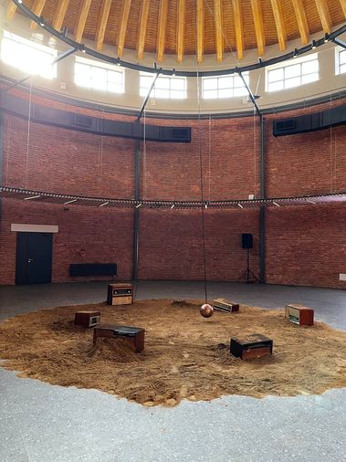 Маятник Фуко